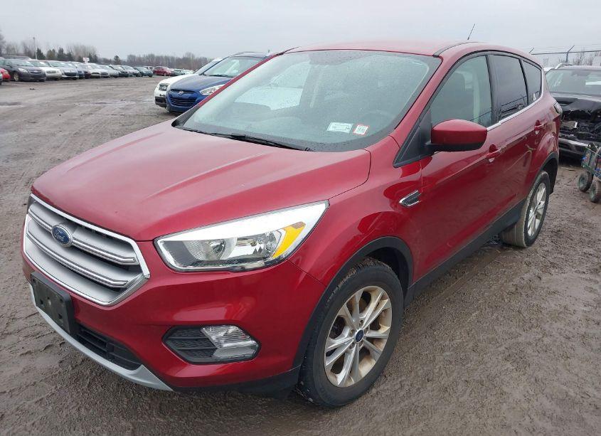 Photo 2 of 2017 Ford Escape SE (VIN 1FMCU9GD5HUD71315)