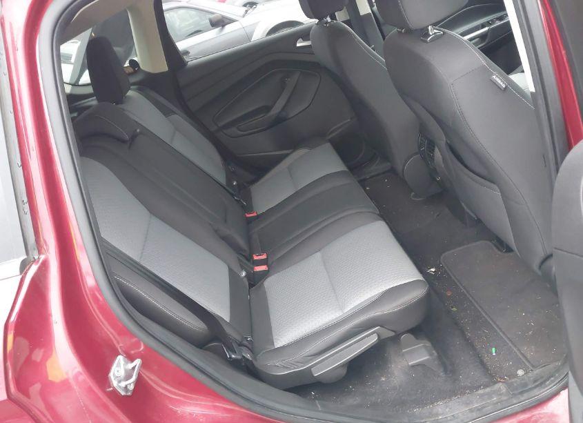 Photo 8 of 2017 Ford Escape SE (VIN 1FMCU9GD5HUD71315)