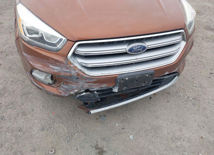 Photo 6 of 2017 Ford Escape SE (VIN 1FMCU9GD5HUD99485)