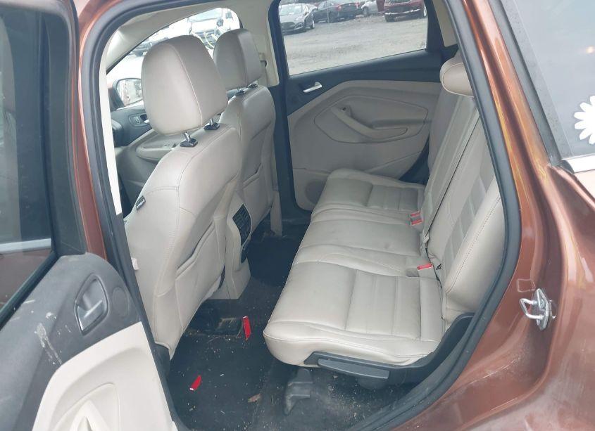 Photo 8 of 2017 Ford Escape SE (VIN 1FMCU9GD5HUD99485)