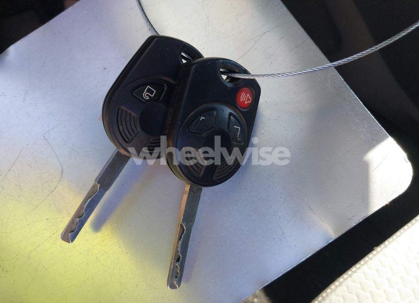 Photo 11 of 2017 Ford Escape SE (VIN 1FMCU9GD5HUE71186)