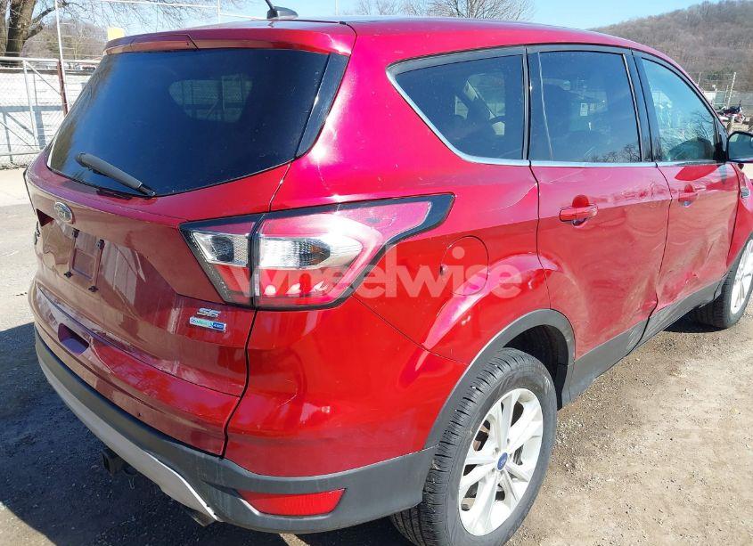 Photo 20 of 2017 Ford Escape SE (VIN 1FMCU9GD5HUE71186)