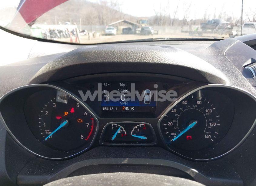 Photo 7 of 2017 Ford Escape SE (VIN 1FMCU9GD5HUE71186)