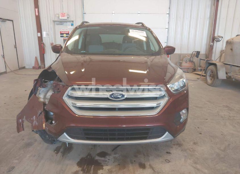 Photo 12 of 2018 Ford Escape SE (VIN 1FMCU9GD5JUA30230)
