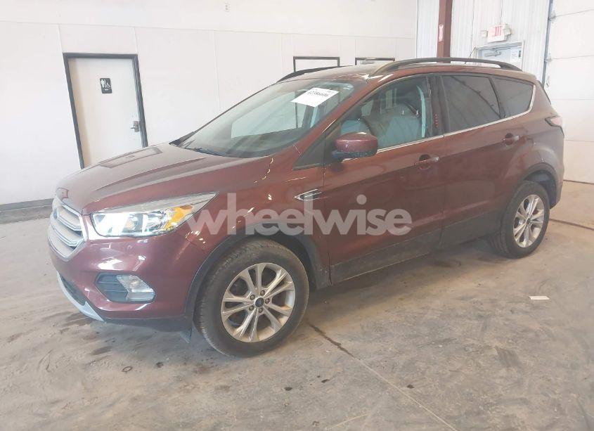 Photo 2 of 2018 Ford Escape SE (VIN 1FMCU9GD5JUA30230)