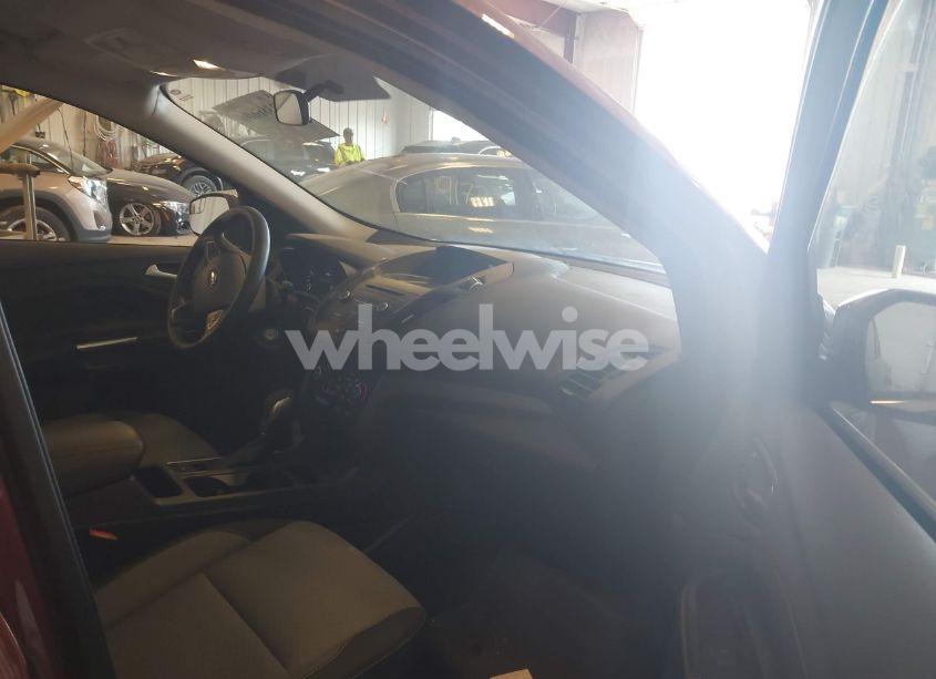 Photo 5 of 2018 Ford Escape SE (VIN 1FMCU9GD5JUA30230)