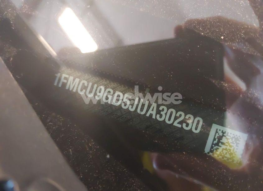 Photo 9 of 2018 Ford Escape SE (VIN 1FMCU9GD5JUA30230)