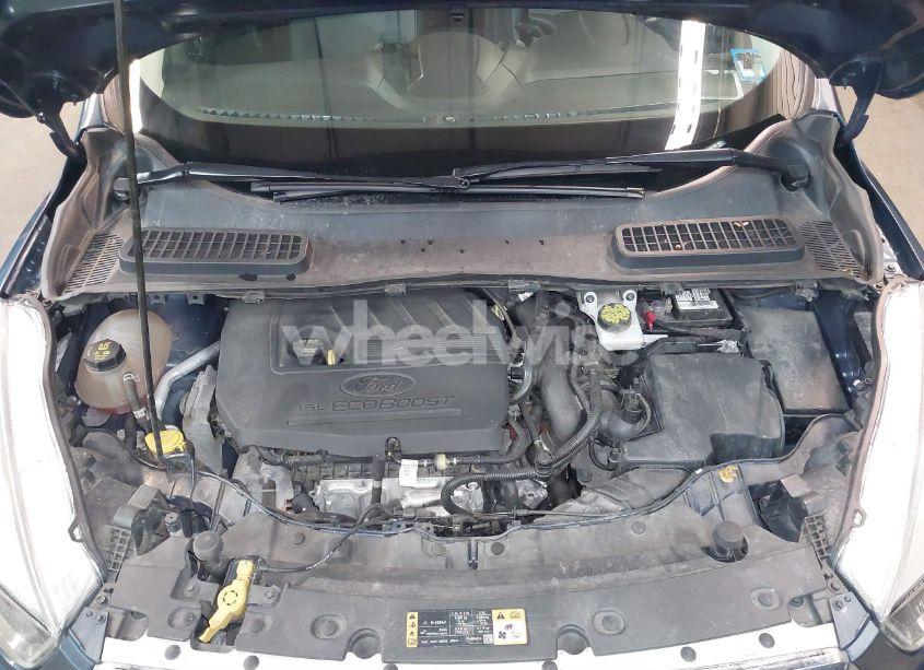 Photo 10 of 2018 Ford Escape SE (VIN 1FMCU9GD5JUA32186)