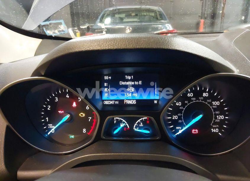 Photo 7 of 2018 Ford Escape SE (VIN 1FMCU9GD5JUA32186)