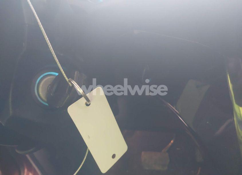 Photo 11 of 2018 Ford Escape SE (VIN 1FMCU9GD5JUA47397)