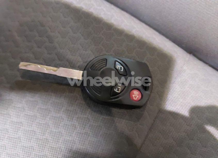 Photo 11 of 2018 Ford Escape SE (VIN 1FMCU9GD5JUA76883)