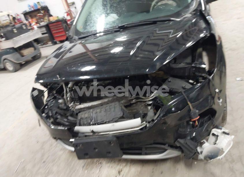 Photo 12 of 2018 Ford Escape SE (VIN 1FMCU9GD5JUA76883)