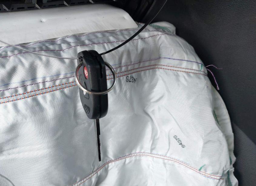 Photo 11 of 2018 Ford Escape SE (VIN 1FMCU9GD5JUB02852)