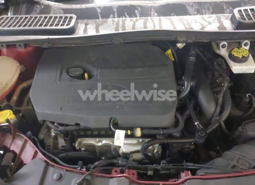 Photo 10 of 2018 Ford Escape SE (VIN 1FMCU9GD5JUD01982)