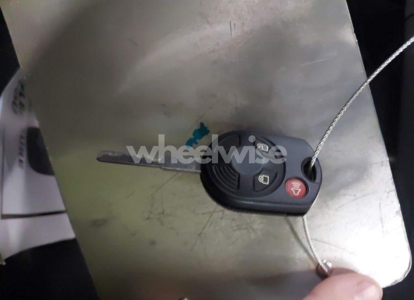 Photo 11 of 2018 Ford Escape SE (VIN 1FMCU9GD5JUD01982)