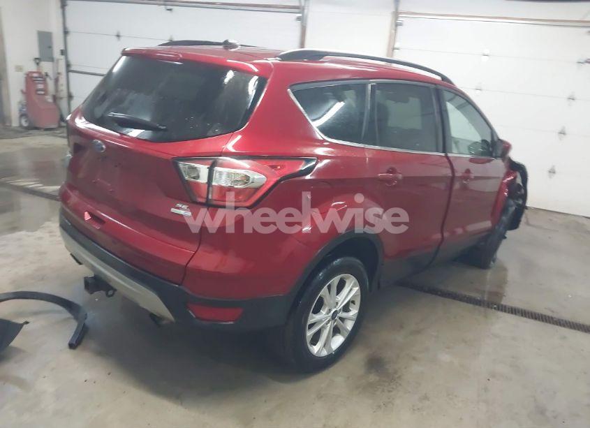 Photo 4 of 2018 Ford Escape SE (VIN 1FMCU9GD5JUD01982)