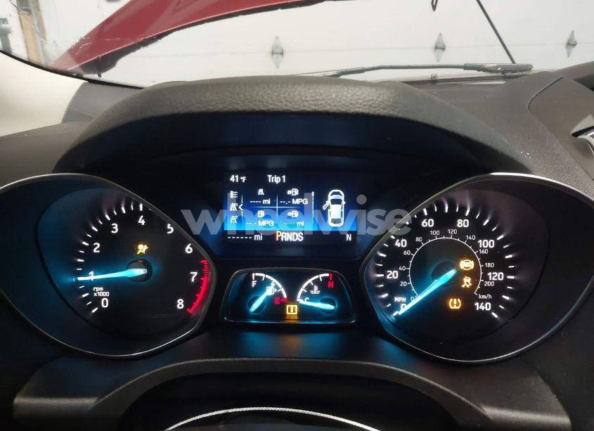 Photo 7 of 2018 Ford Escape SE (VIN 1FMCU9GD5JUD01982)