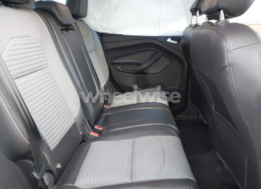 Photo 8 of 2018 Ford Escape SE (VIN 1FMCU9GD5JUD34870)