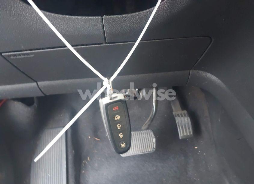 Photo 11 of 2019 Ford Escape SE (VIN 1FMCU9GD5KUA06575)