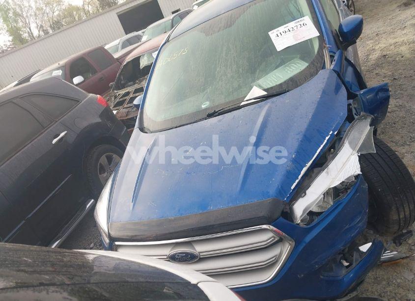 Photo 12 of 2019 Ford Escape SE (VIN 1FMCU9GD5KUA06575)