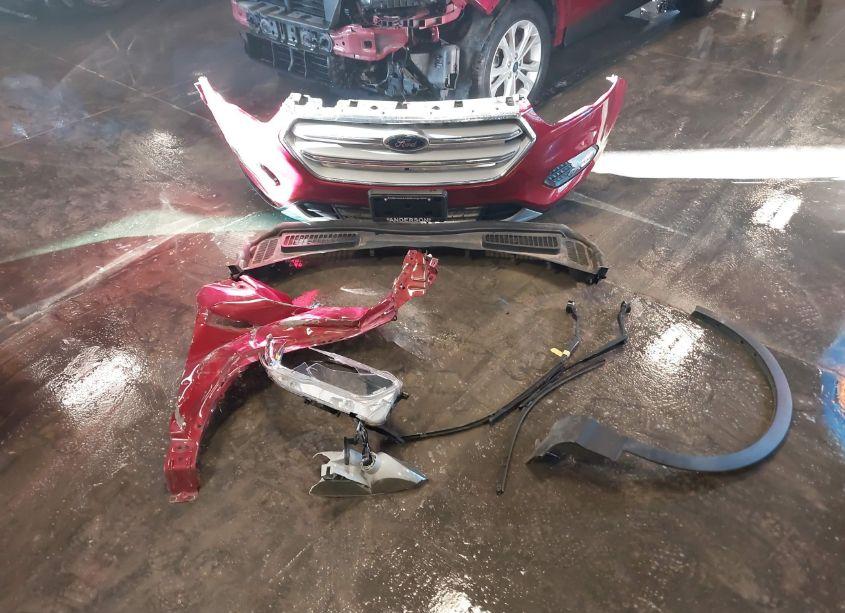 Photo 12 of 2019 Ford Escape SE (VIN 1FMCU9GD5KUA18662)