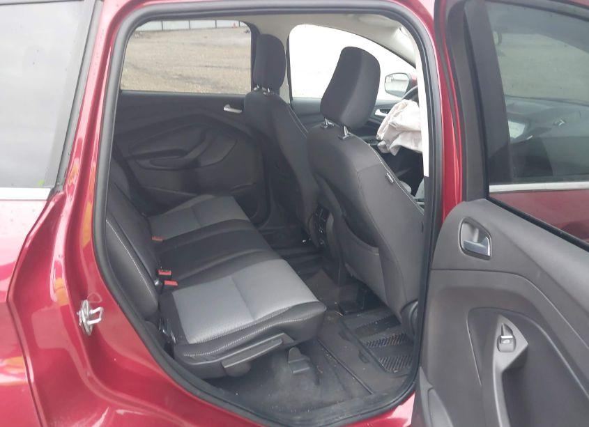 Photo 8 of 2019 Ford Escape SE (VIN 1FMCU9GD5KUA86086)