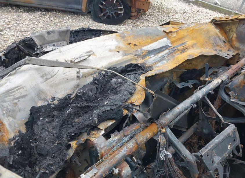 Photo 7 of 2019 Ford Escape SE (VIN 1FMCU9GD5KUB07101)