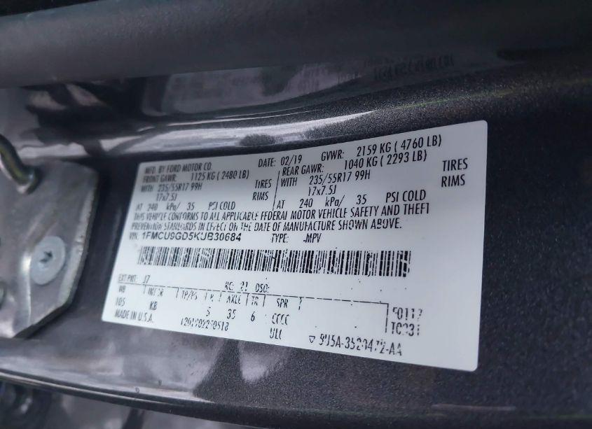 Photo 9 of 2019 Ford Escape SE (VIN 1FMCU9GD5KUB30684)