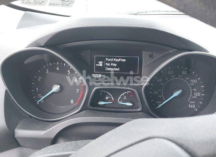 Photo 7 of 2019 Ford Escape SE (VIN 1FMCU9GD5KUB38428)
