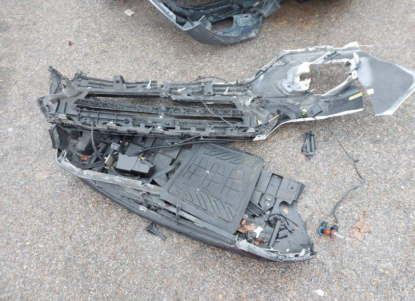 Photo 12 of 2019 Ford Escape SE (VIN 1FMCU9GD5KUB50952)