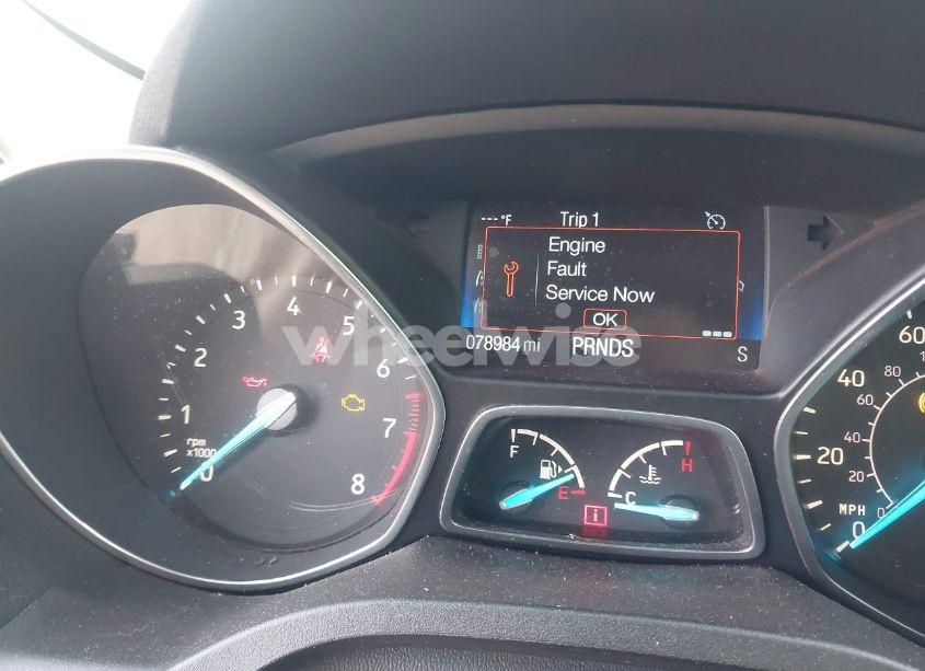 Photo 7 of 2019 Ford Escape SE (VIN 1FMCU9GD5KUB72305)