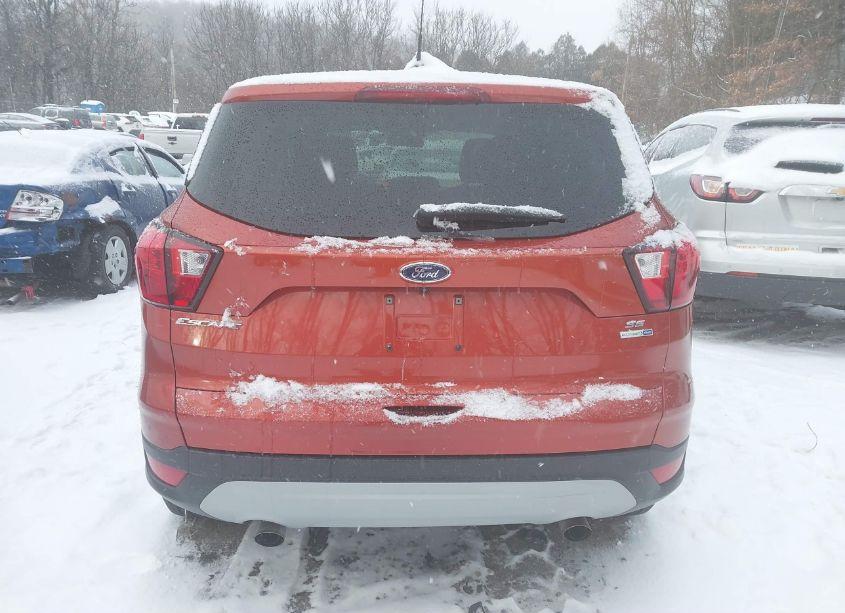 Photo 16 of 2019 Ford Escape SE (VIN 1FMCU9GD5KUB76144)