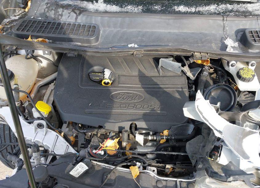 Photo 10 of 2017 Ford Escape SE (VIN 1FMCU9GD6HUA40601)