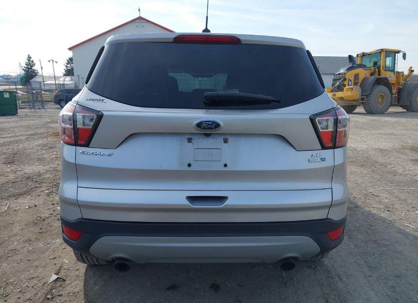Photo 16 of 2017 Ford Escape SE (VIN 1FMCU9GD6HUA40601)