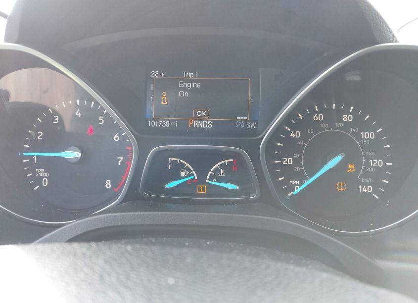 Photo 7 of 2017 Ford Escape SE (VIN 1FMCU9GD6HUA40601)