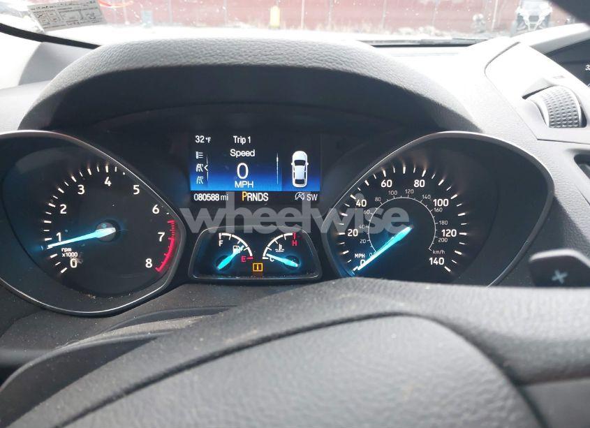 Photo 7 of 2017 Ford Escape SE (VIN 1FMCU9GD6HUC20032)