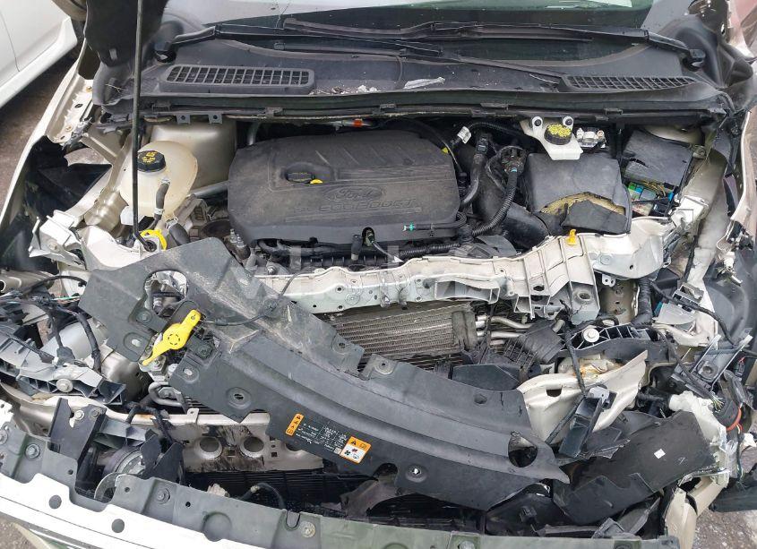 Photo 10 of 2017 Ford Escape SE (VIN 1FMCU9GD6HUC85737)