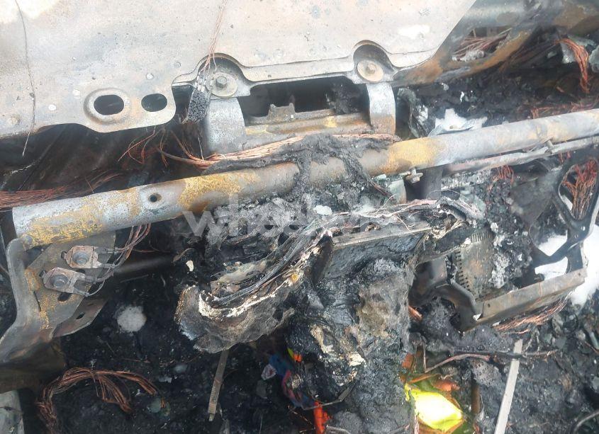 Photo 7 of 2017 Ford Escape SE (VIN 1FMCU9GD6HUC91957)