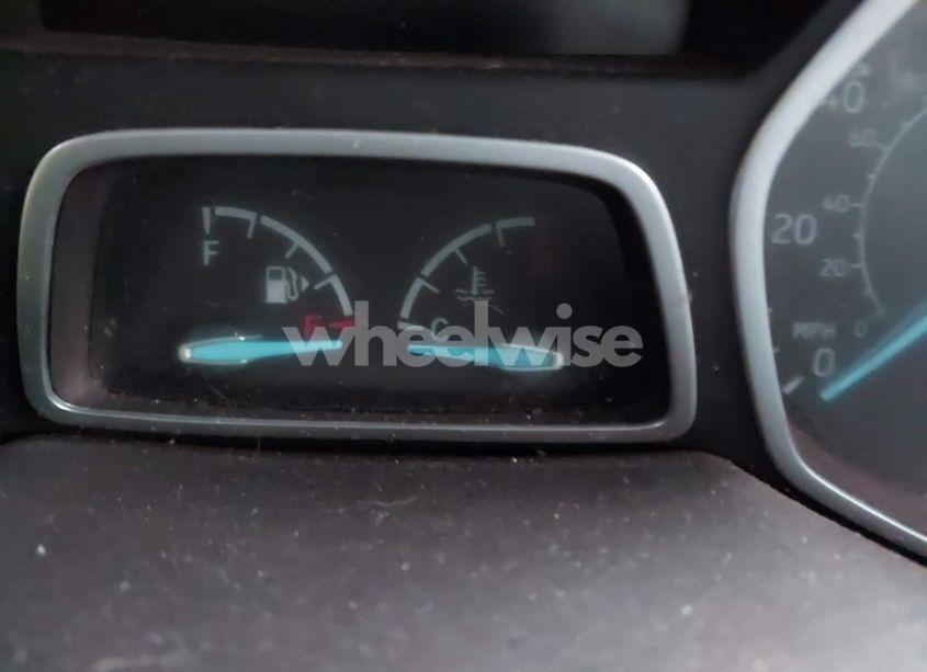 Photo 15 of 2017 Ford Escape SE (VIN 1FMCU9GD6HUD14203)