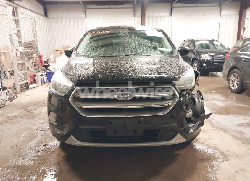 Photo 12 of 2017 Ford Escape SE (VIN 1FMCU9GD6HUD99768)