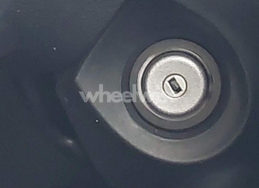 Photo 11 of 2017 Ford Escape SE (VIN 1FMCU9GD6HUE44756)