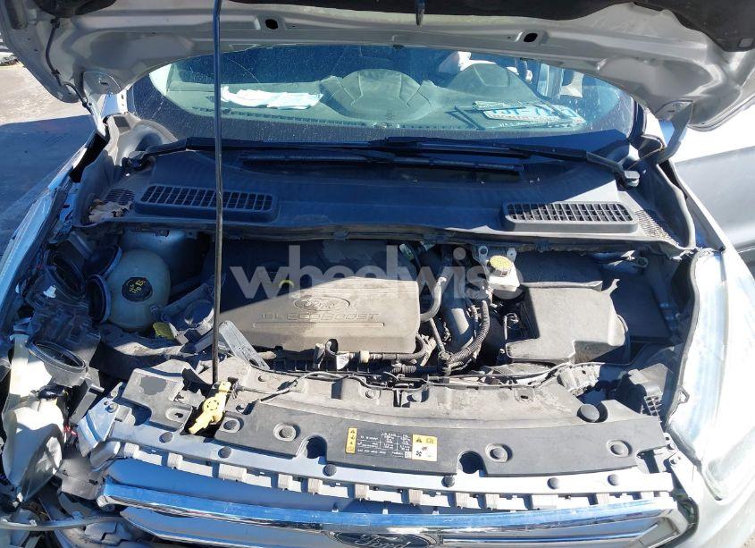 Photo 10 of 2017 Ford Escape SE (VIN 1FMCU9GD6HUE48743)