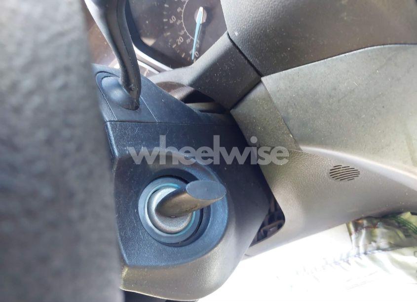 Photo 11 of 2017 Ford Escape SE (VIN 1FMCU9GD6HUE48743)