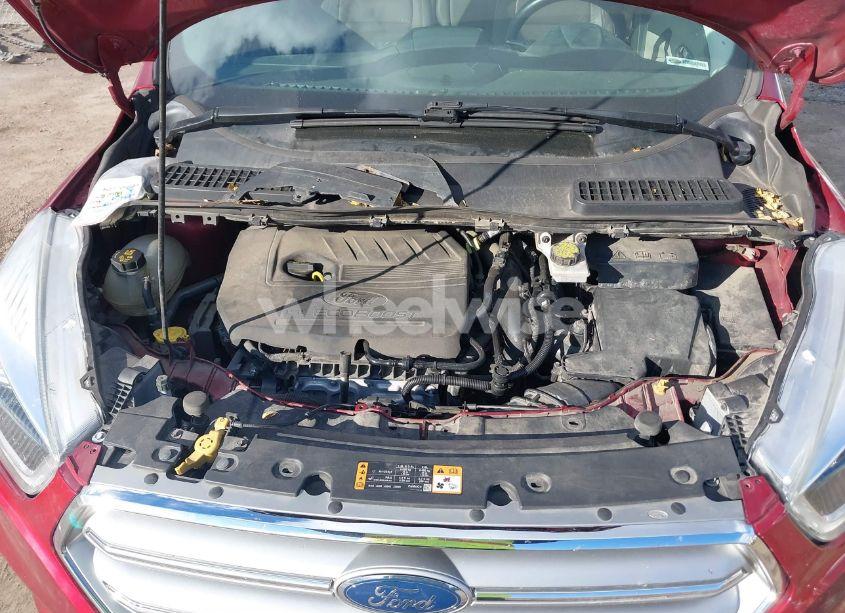 Photo 10 of 2017 Ford Escape SE (VIN 1FMCU9GD6HUE71021)