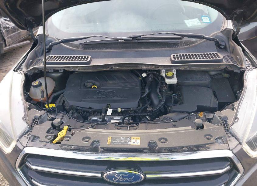 Photo 10 of 2017 Ford Escape SE (VIN 1FMCU9GD6HUE89258)