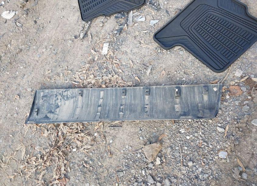 Photo 12 of 2017 Ford Escape SE (VIN 1FMCU9GD6HUE89258)