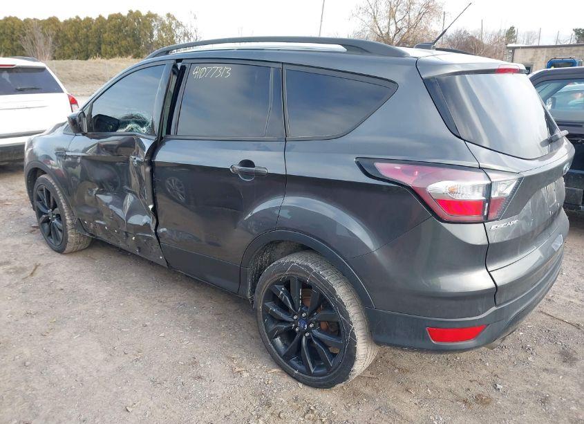 Photo 3 of 2017 Ford Escape SE (VIN 1FMCU9GD6HUE89258)