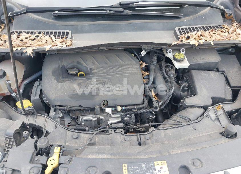 Photo 10 of 2018 Ford Escape SE (VIN 1FMCU9GD6JUA17650)