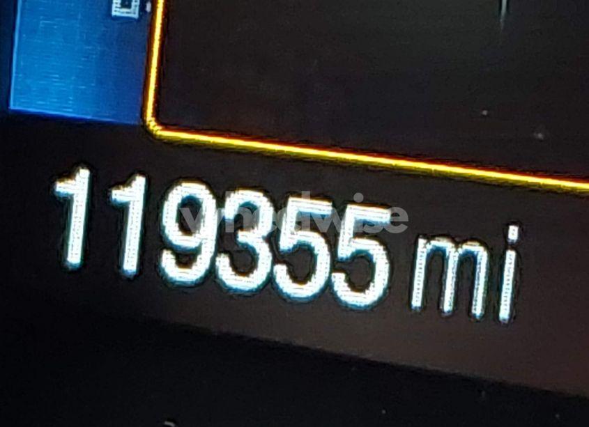 Photo 16 of 2018 Ford Escape SE (VIN 1FMCU9GD6JUA19253)