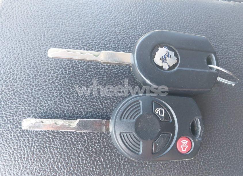 Photo 11 of 2018 Ford Escape SE (VIN 1FMCU9GD6JUA46307)